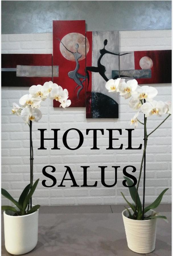 Hotel Salus ミラノ エクステリア 写真