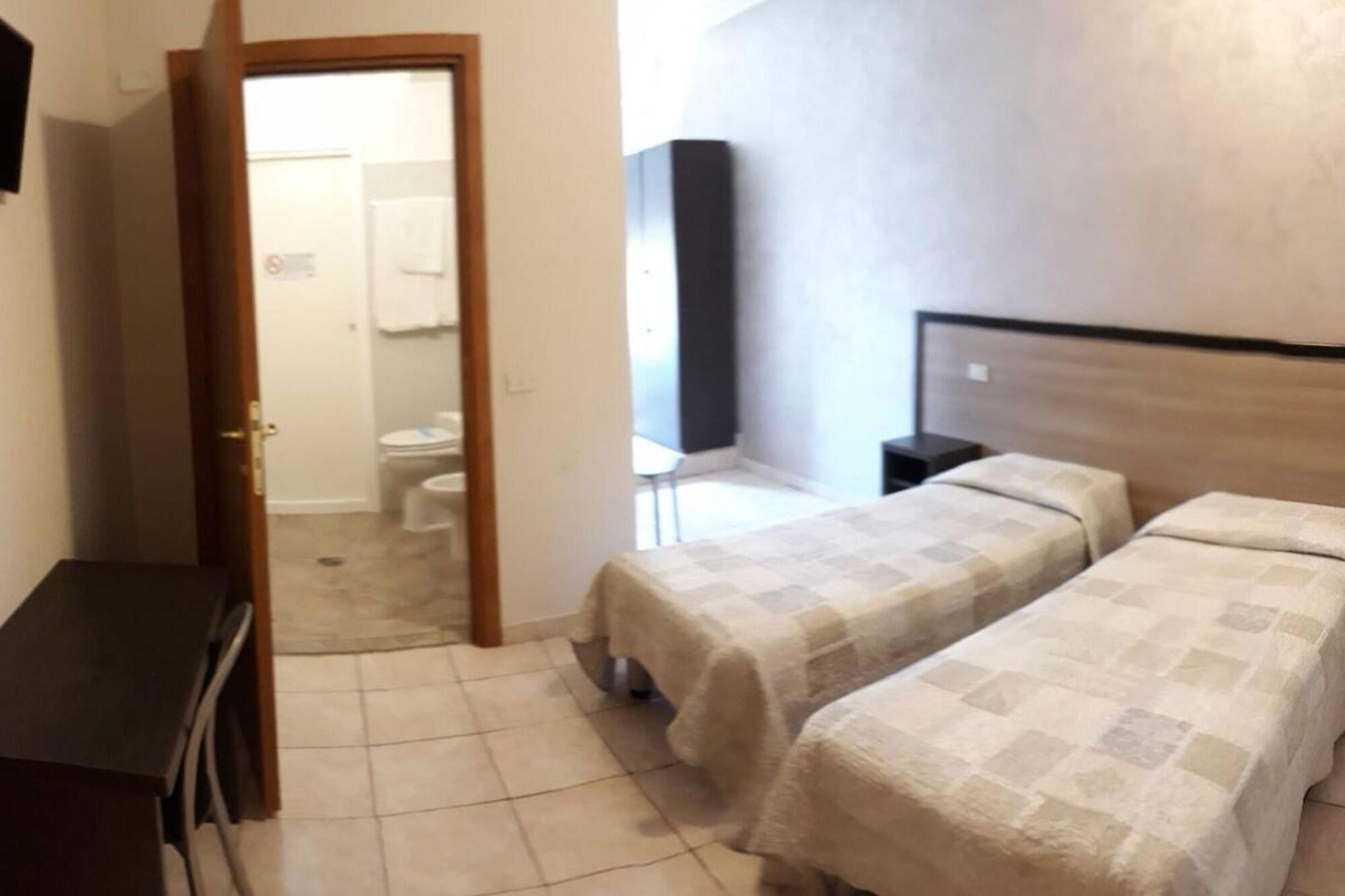 Hotel Salus ミラノ エクステリア 写真