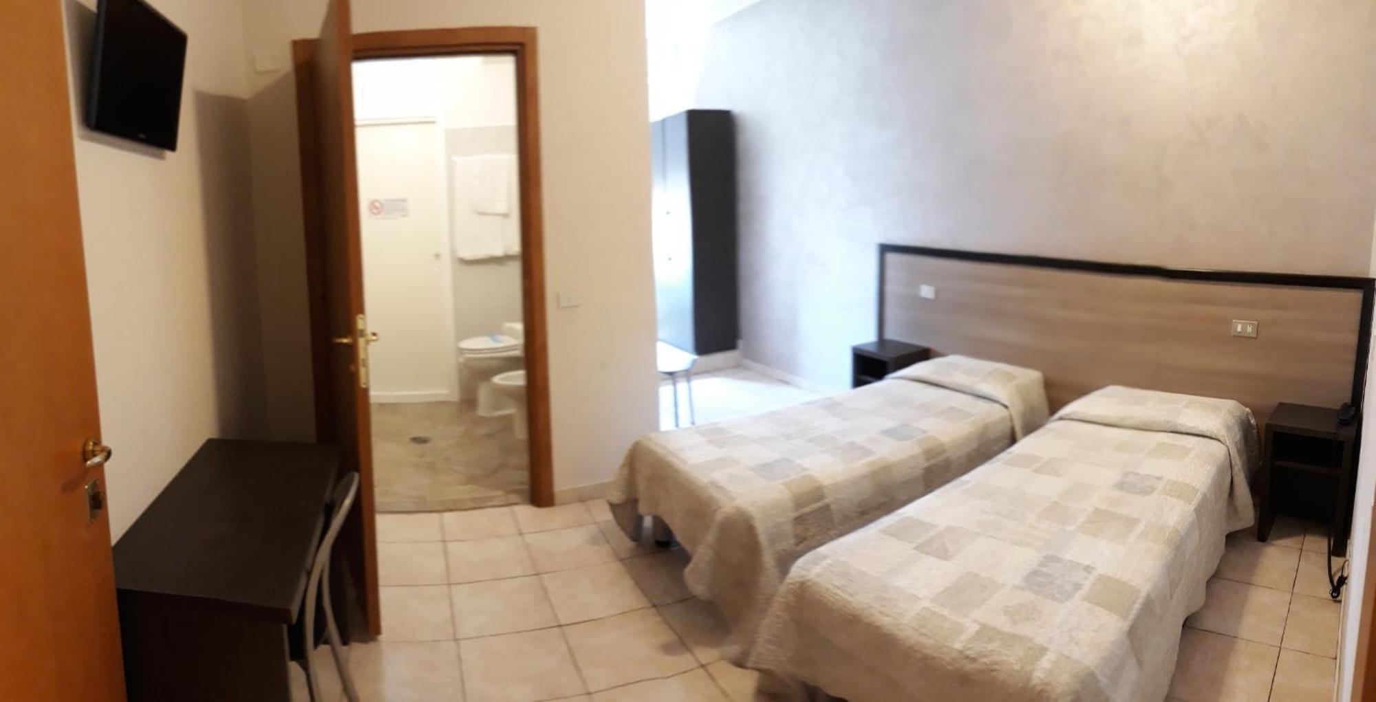 Hotel Salus ミラノ エクステリア 写真