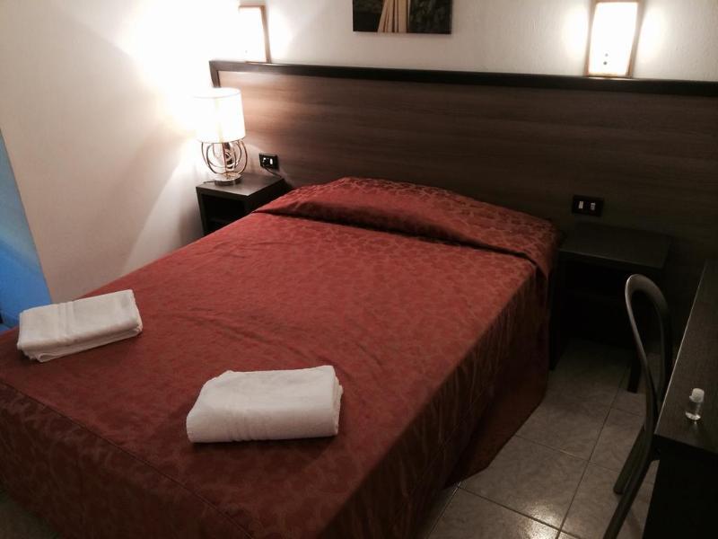Hotel Salus ミラノ エクステリア 写真