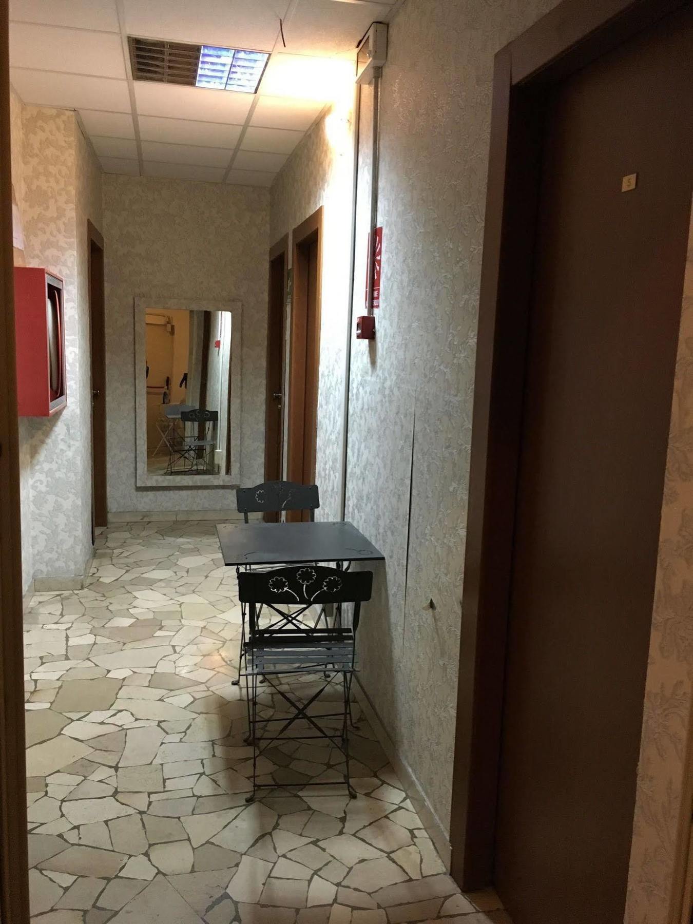 Hotel Salus ミラノ エクステリア 写真